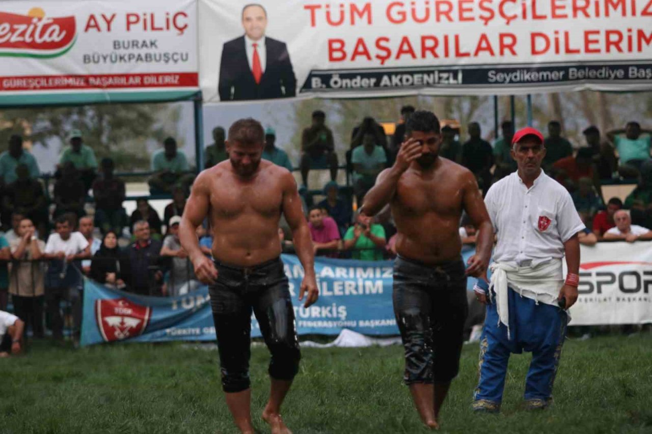 Geleneksel Yayla Seki Yağlı Güreşleri’ni ‘Balaban’ kazandı