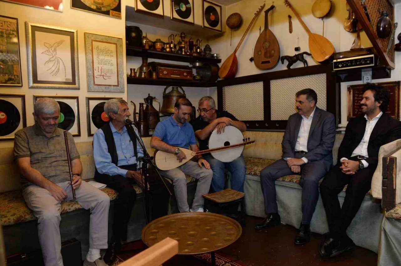 Festival coşkusu sürüyor