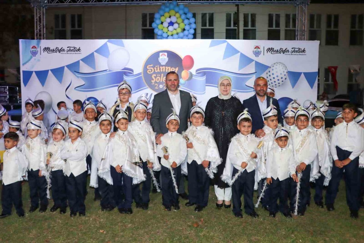 Yalova Belediyesi Sünnet Şöleni’nde 71 çocuk erkeliğe ilk adımı attı