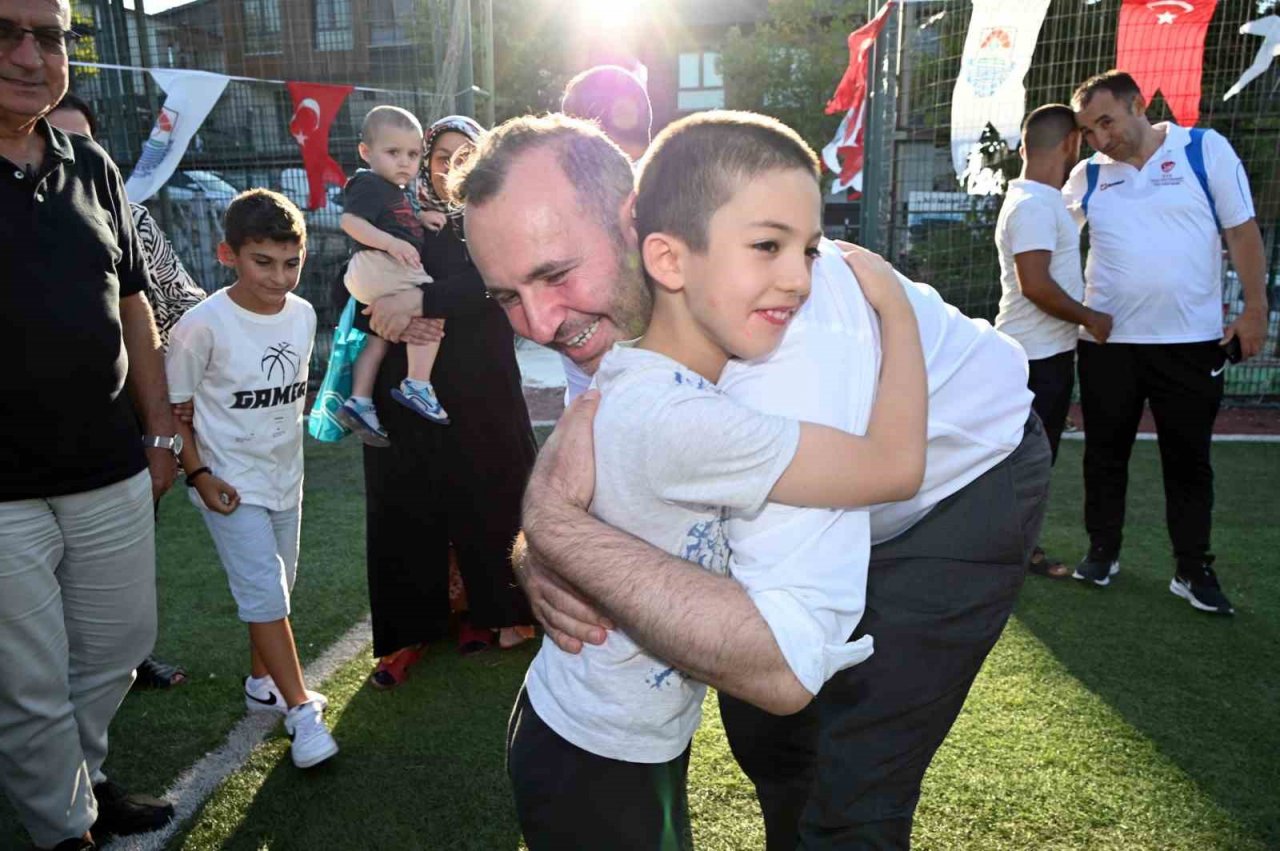 Açık Hava Çocuk Şenliği Kazım Karabekir Mahallesi’ndeydi