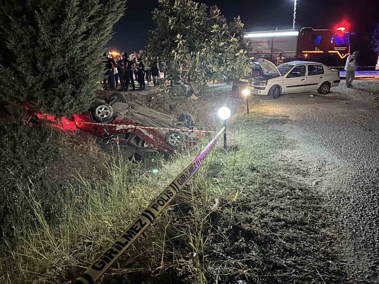 Akhisar’da kontrolden çıkan araç dehşet saçtı: 3 ölü