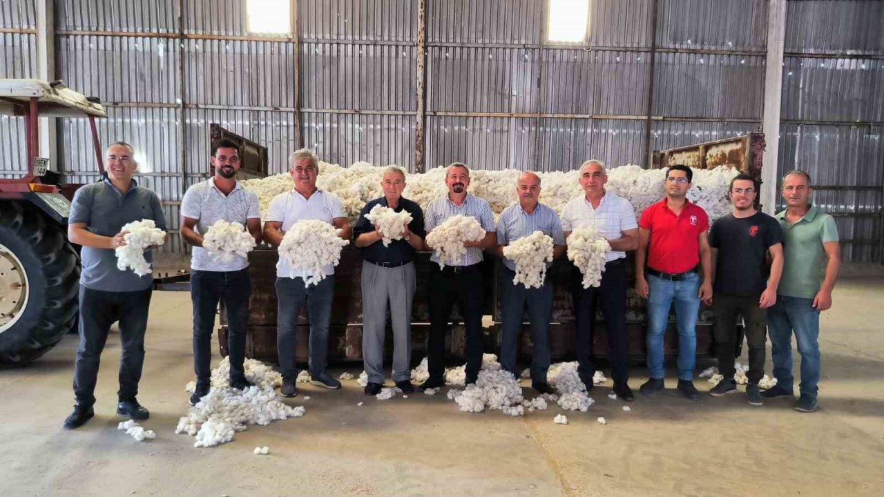 Aydın’da 420 kiloluk beyaz altın, kooperatife teslim edildi