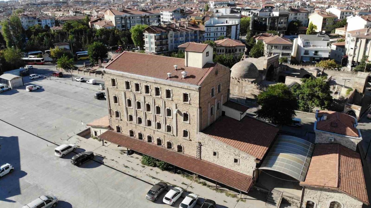 Türkiye Cumhuriyeti tarihinin 100 yıllık çalışır durumdaki tek fabrikası: Azmi Milli