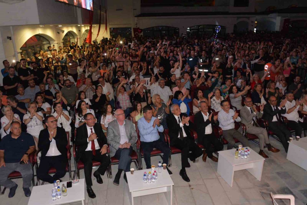 Bozüyük’te Boztram ve katlı yeraltı otoparkı hizmete girdi