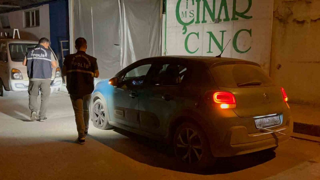 Polisin dur ihtarına uymayan sürücü kovalamaca sonucu yakalandı