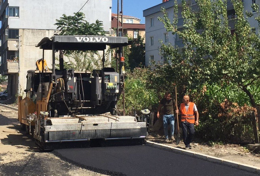 Başkan Sandıkçı: “İlçemize yeni yollar kazandırıyoruz”
