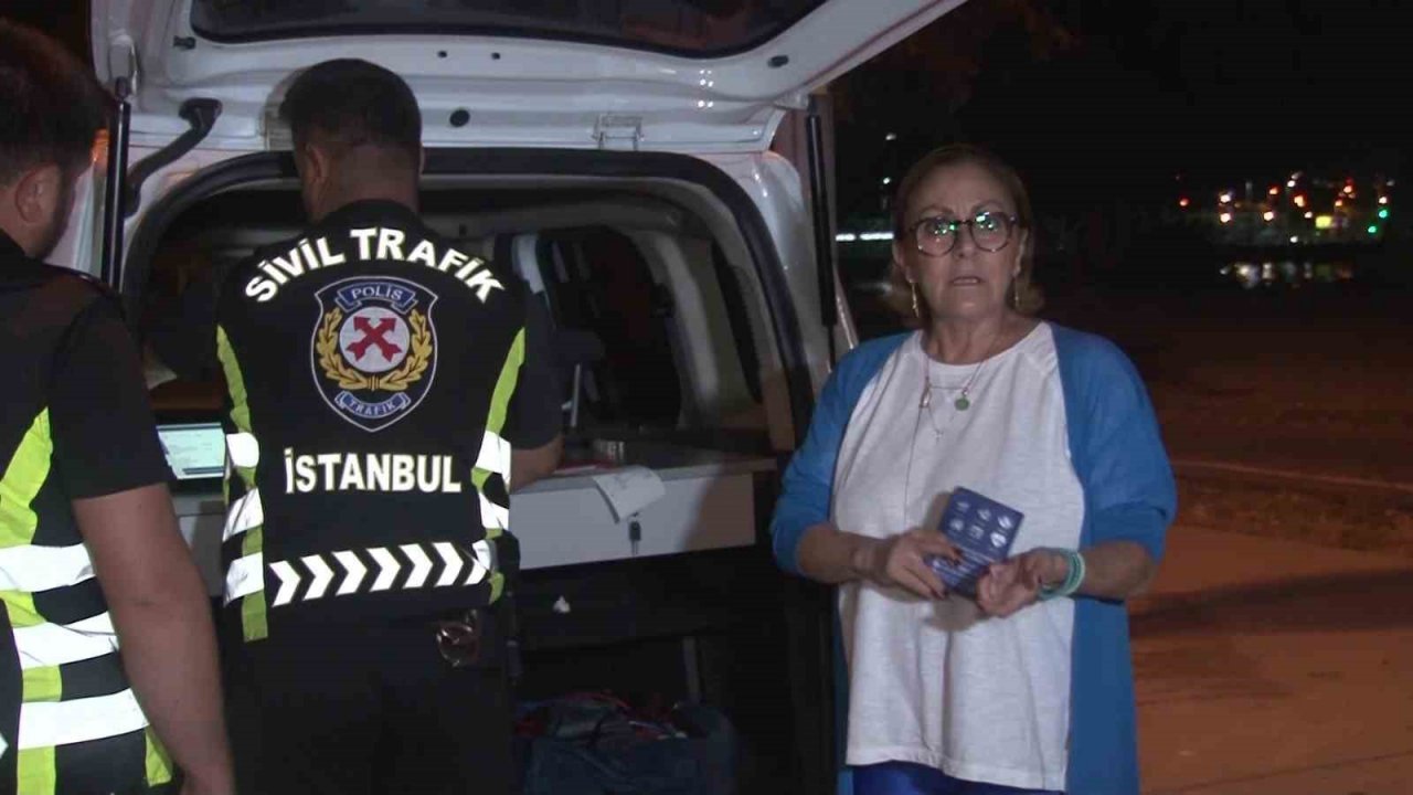 Denetimde emniyet kemeri takmadığı için ceza kesilen sürücü: "Ben sanatçıyım nasıl çekiyorsunuz beni"