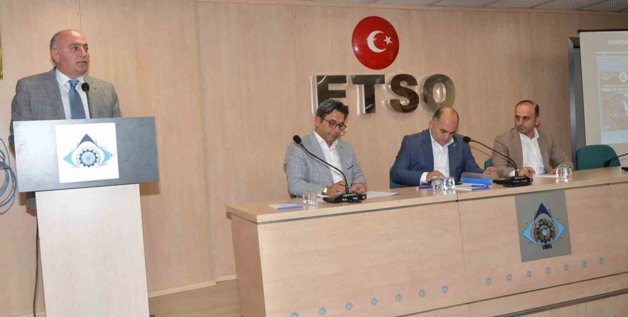 Özakalın; Sorunları ve çözümlerini her yerde anlatıyoruz