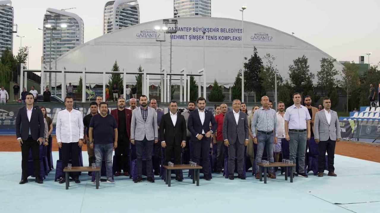 Doğu ve Güneydoğu Anadolu Tenis Takım Şampiyonası Gaziantep’te başladı