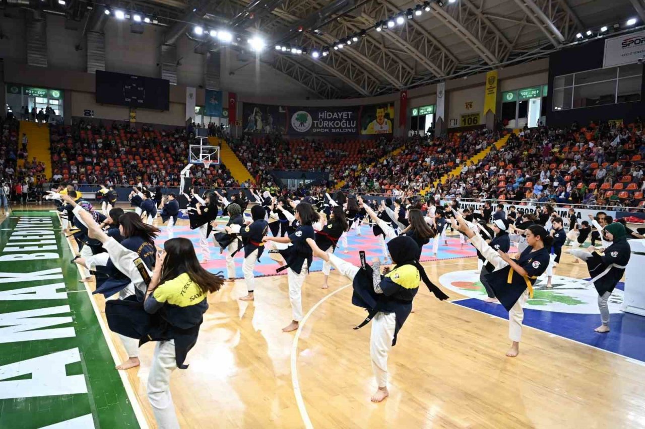 Mamak Belediyesi’nde 12 bin 666 öğrenci ücretsiz spor kurslarından faydalandı