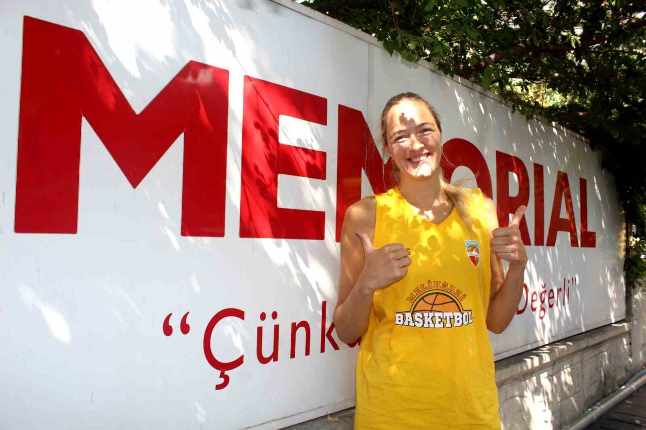 Melikgazi Basketbolun yeni transferi sağlık kontrolünden geçti