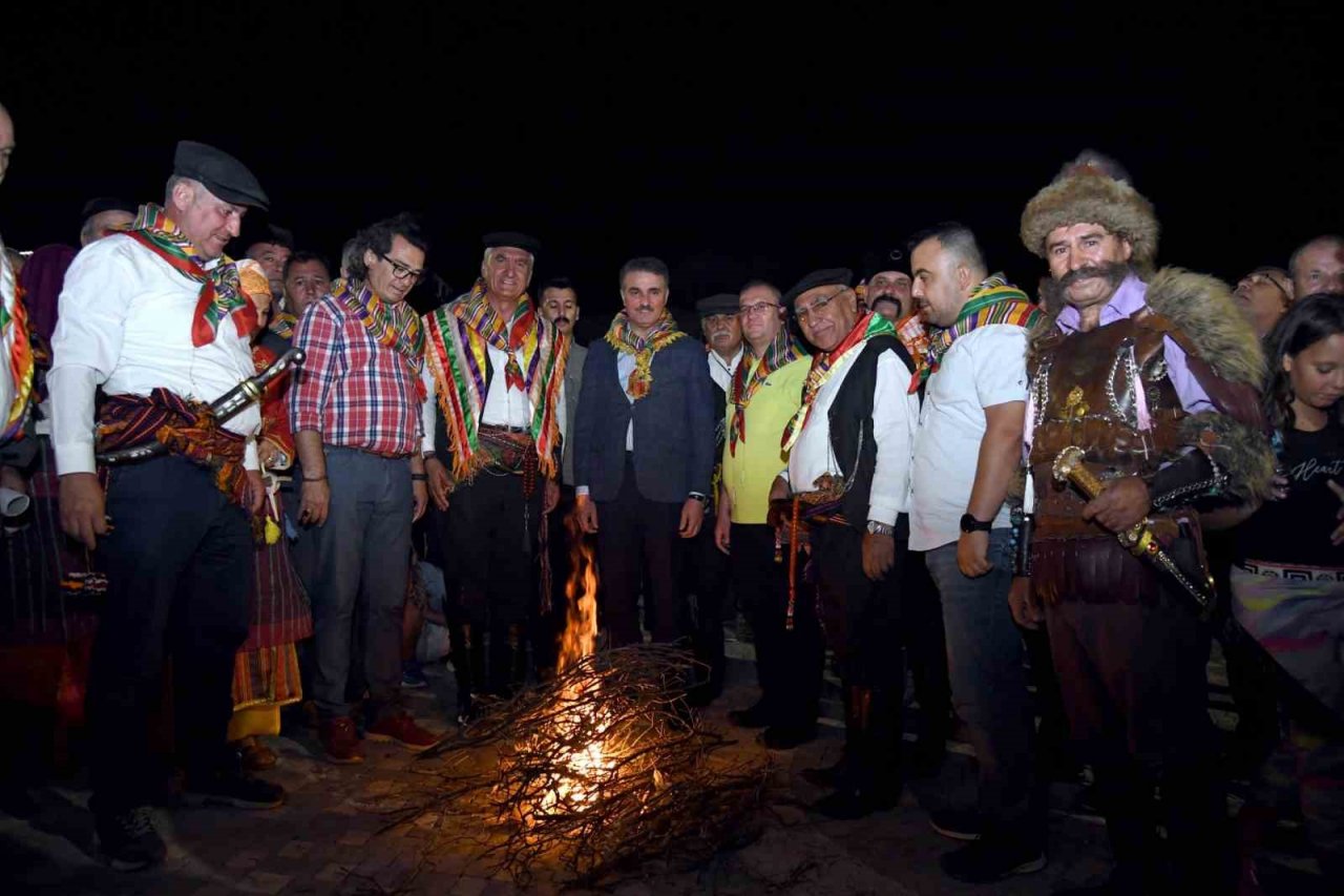 Isparta’da Yörükler şehir merkezine indi