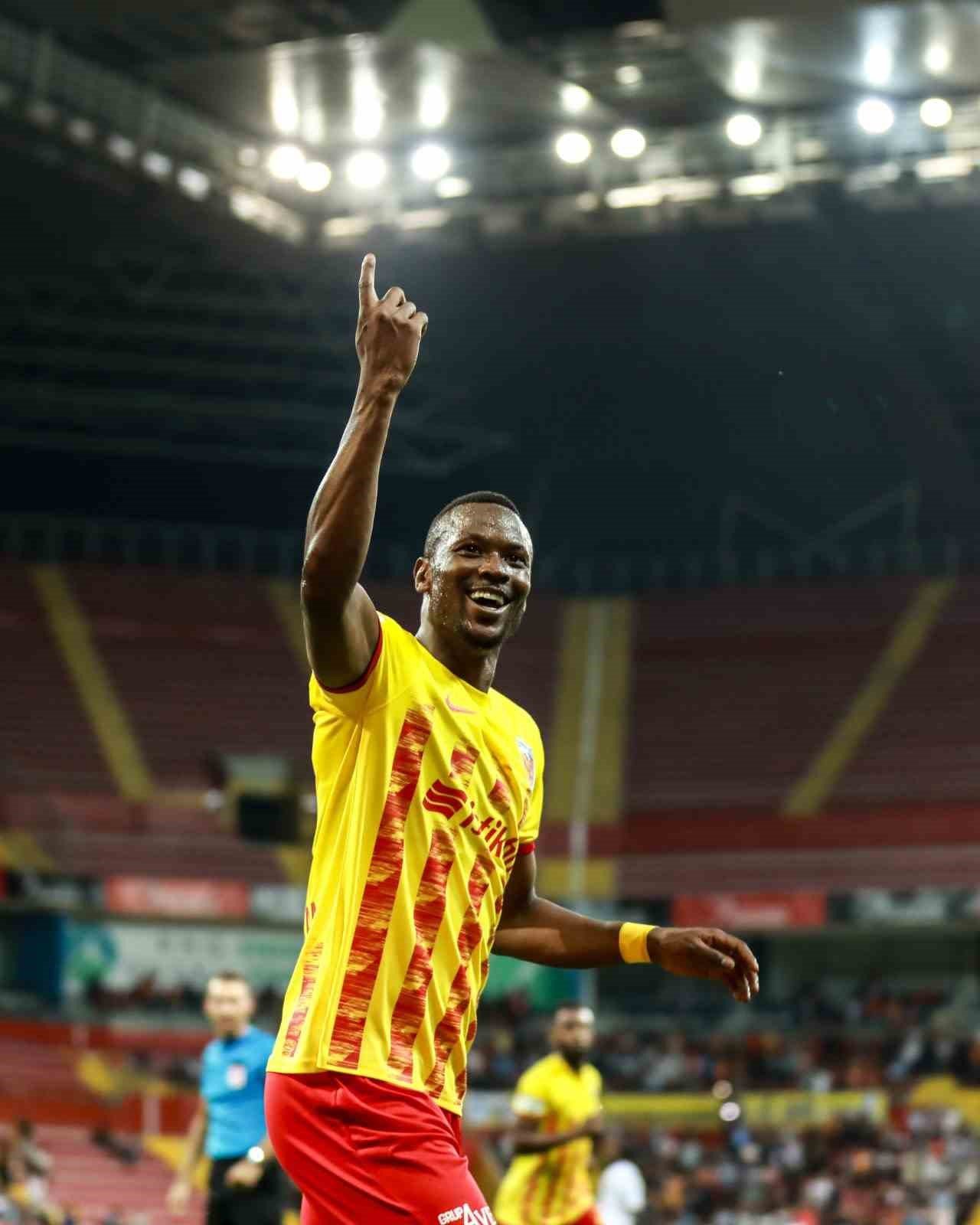 Mame Thiam 2. golünü attı