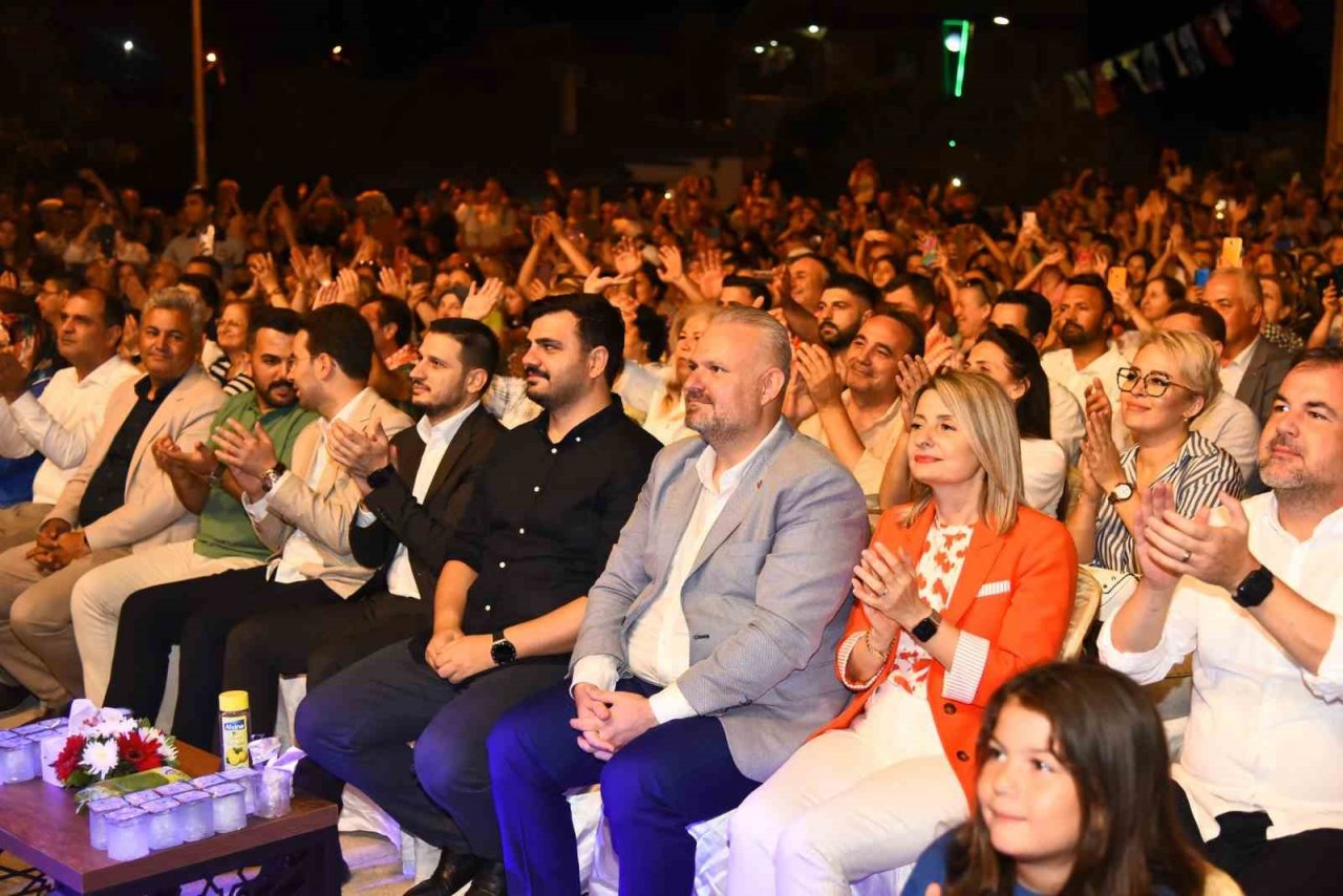 Menemen, Bozalan 4. İncir Festivali ile renklendi