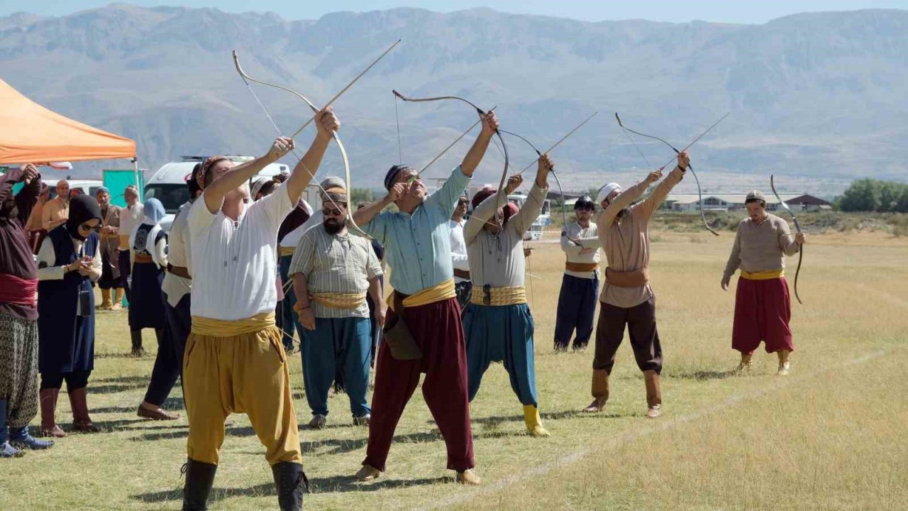 Mengücek Gazi Hava Koşusu Türkiye Şampiyonası sona erdi