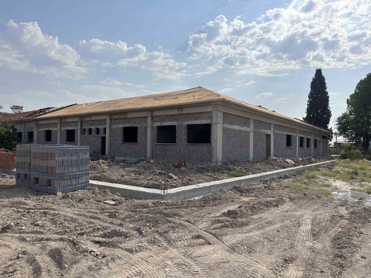 Bu merkezde engelliler hem eğitim alacak hem de iş sahibi olacak