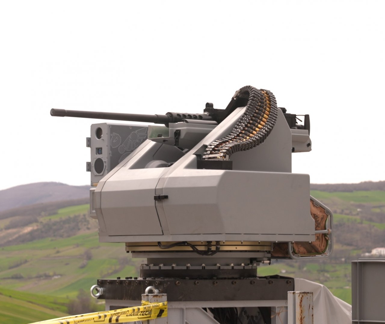 ‘Mermiyi bile ithal eden Türkiye şimdi dünyaya uçaksavar ve top ihraç ediyor’