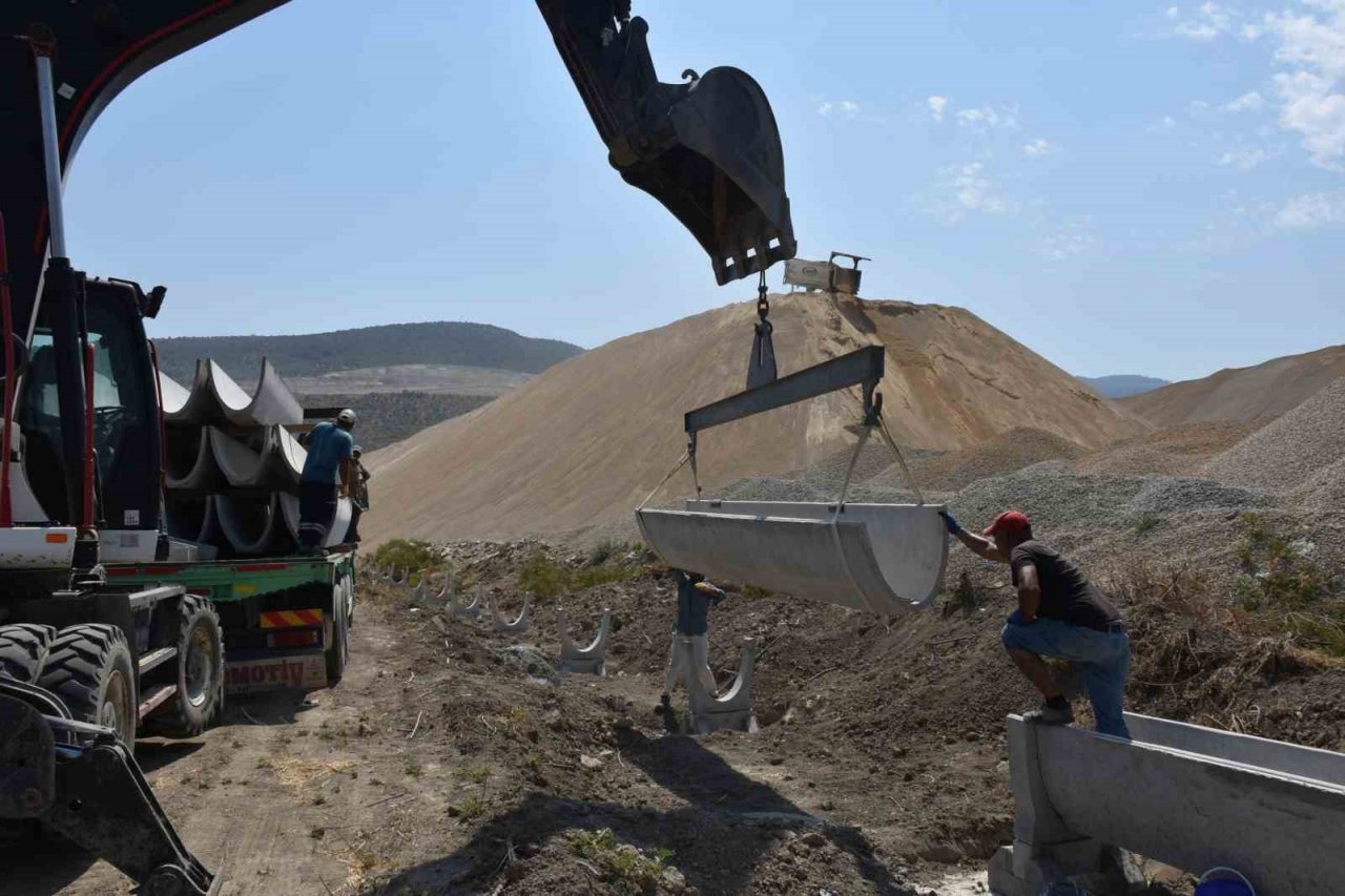 Yenipazar Dalama Sulaması yenileme çalışmaları sürüyor