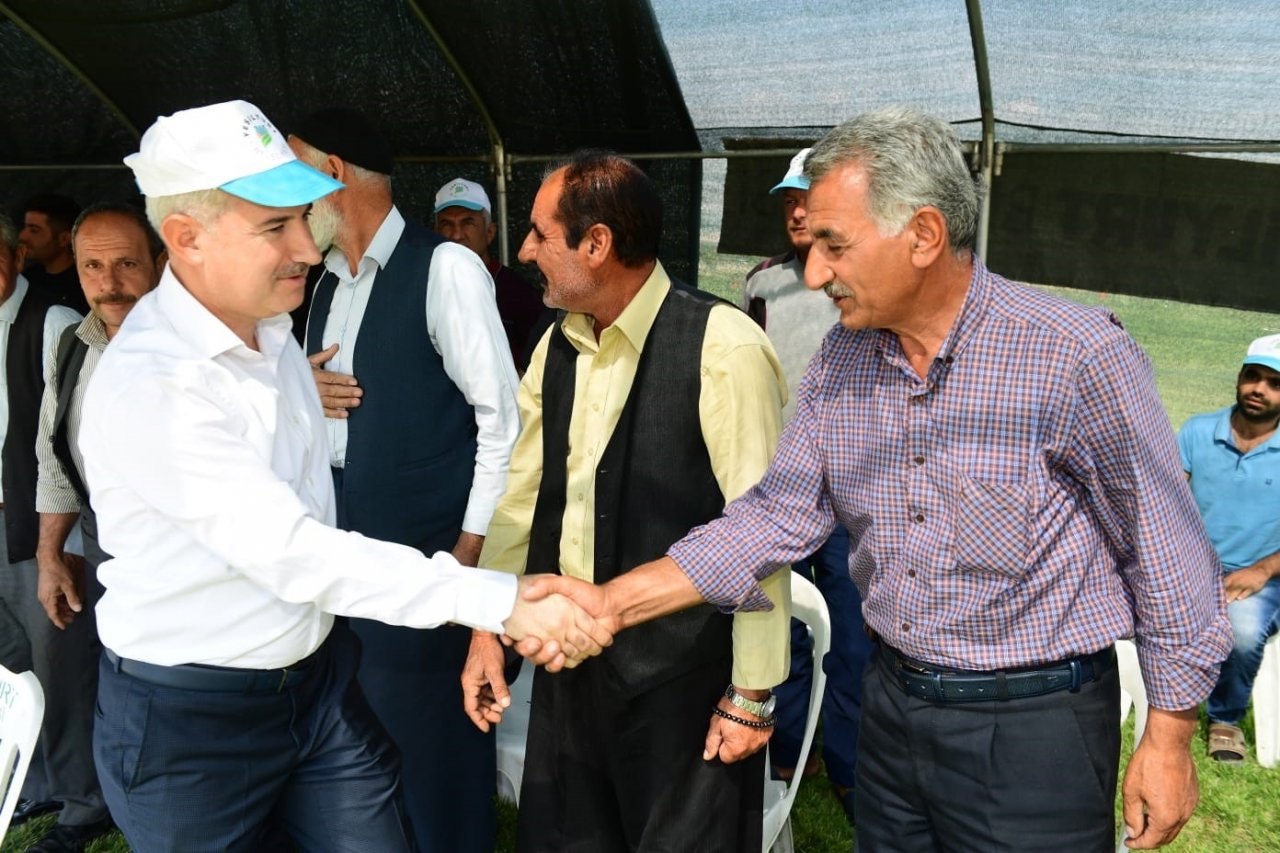 Yeşilyurt’ta depremzede üreticilere tarımsal destek