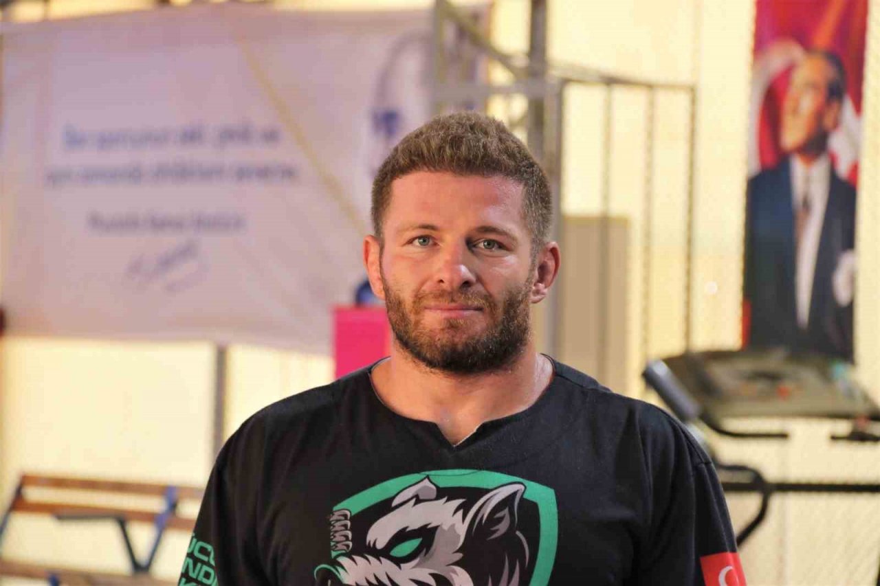 Başpehlivan İsmail Balaban, fotoğraf isyanını anlattı