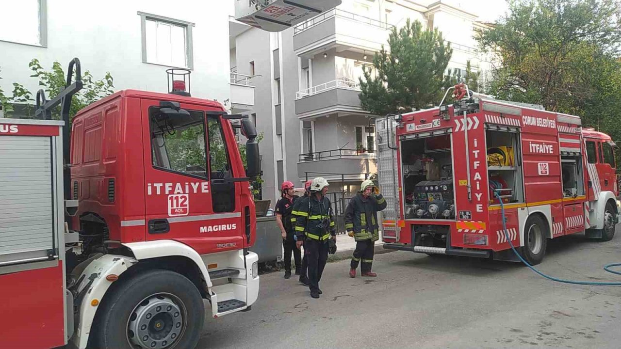 Bodrum katında çıkan yangın paniğe sebep oldu