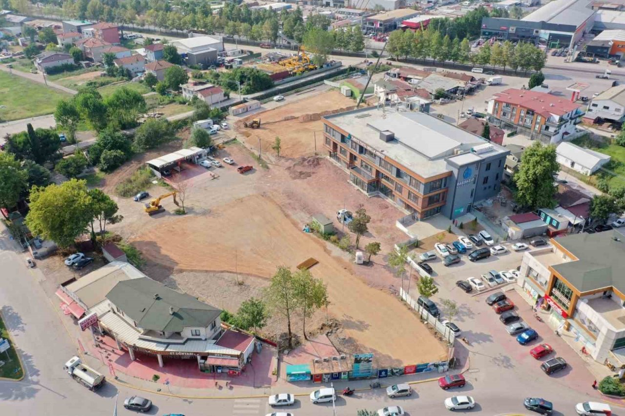 Başiskele Yeşilyurt Mahallesine park ve meydan inşa edilecek