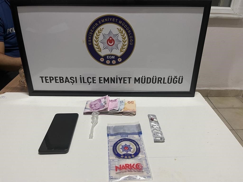 Otomobil çalan şüpheli kovalamaca sonucun yakalandı