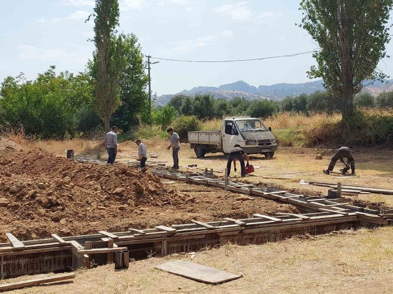Yeşilkavak Mahallesi halı sahaya kavuşuyor