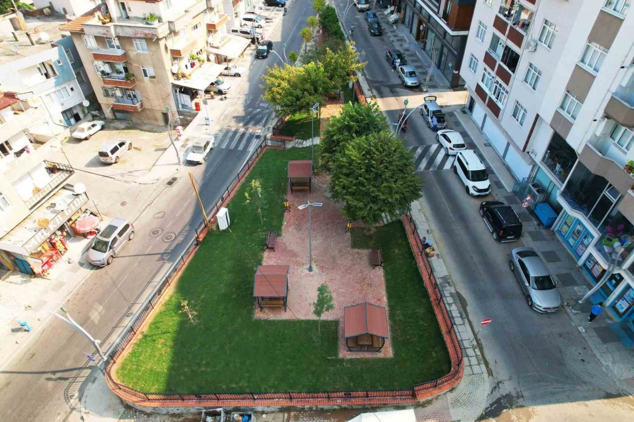 Çayırova’da 14 yeni park yapıldı, 16 parkta yenilendi