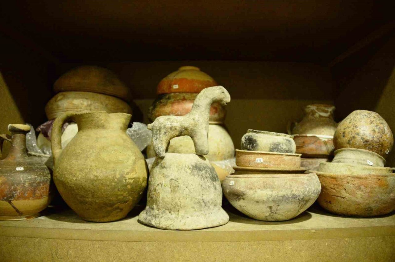 İstanbul’da tarihi eser operasyonu: 7 bin 364 eser ele geçirildi