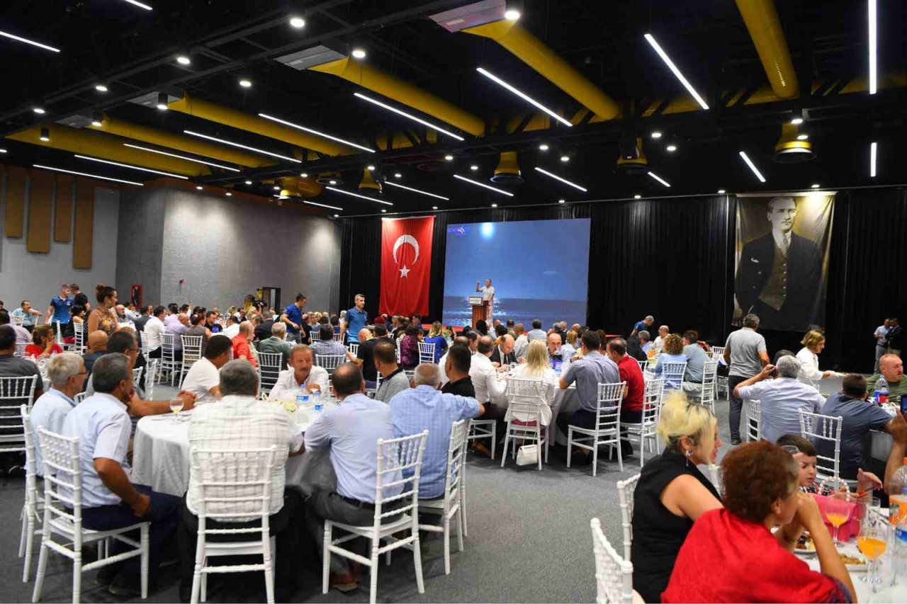 Kaymakam Köten, Konyaaltı’ndan türkülerle uğurlandı