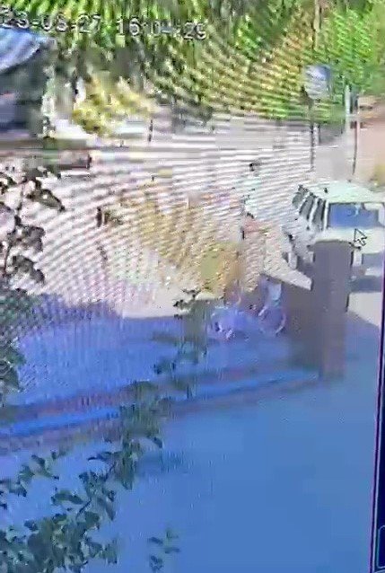 Anahtarı kontakta unutulan aracı böyle çaldılar