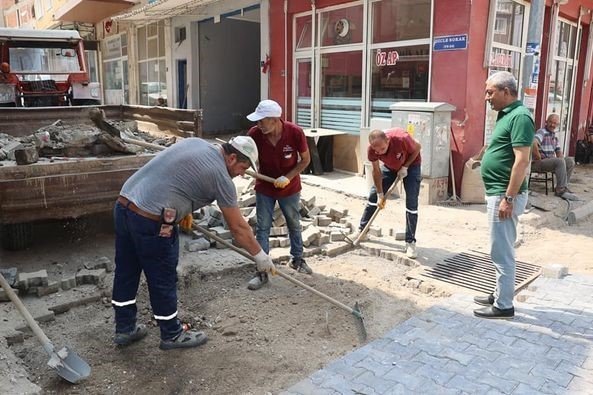 Koçarlı’da sokaklar yenileniyor