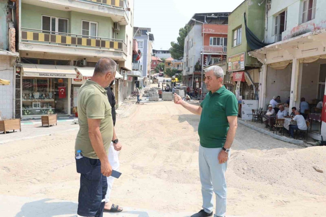 Koçarlı’da sokaklar yenileniyor