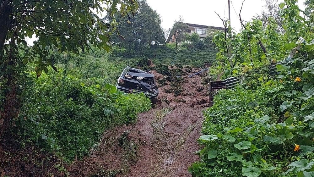 Rize’de şiddetli yağışların verdiği zararlar tespit edilmeye devam ediyor