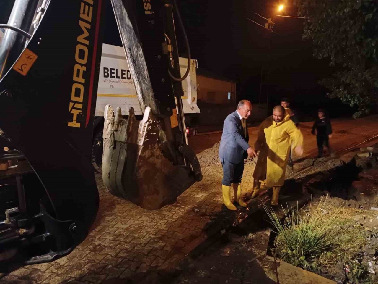 Van Gürpınar’da su baskınları