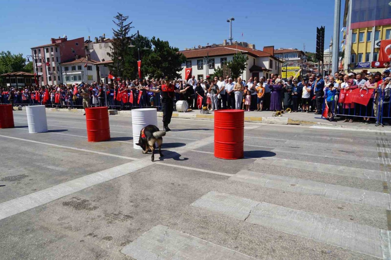 Kastamonu’da büyük Zafer’in 101’nci yılı kutlandı