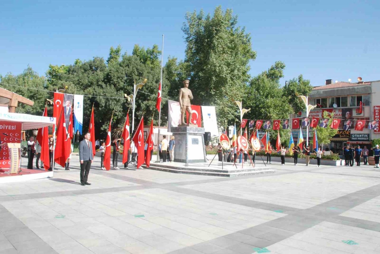 Akşehir’de 30 Ağustos Zafer Bayramı kutlandı