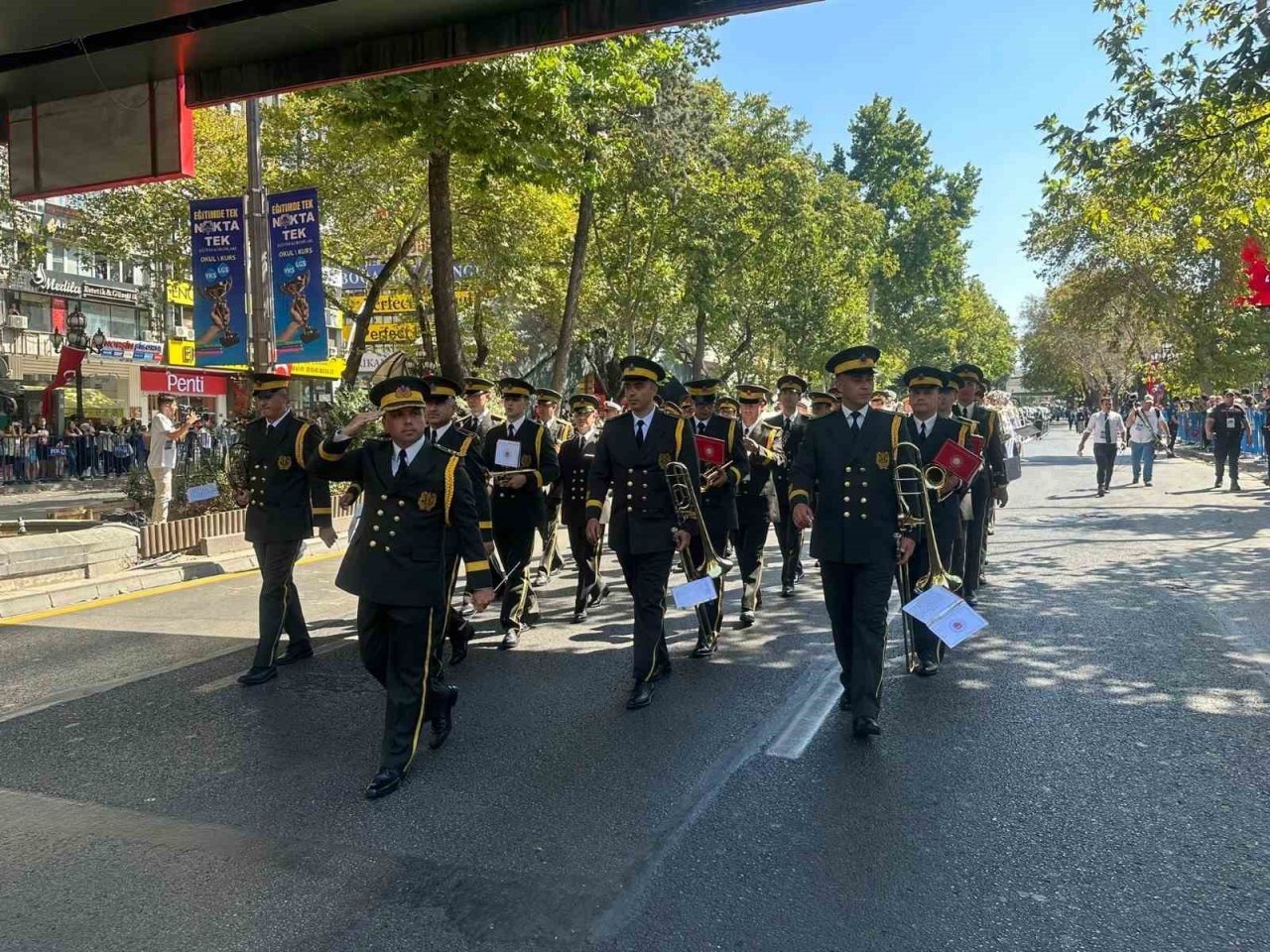 Başkentte 30 Ağustos Zafer Bayramı yürüyüşü