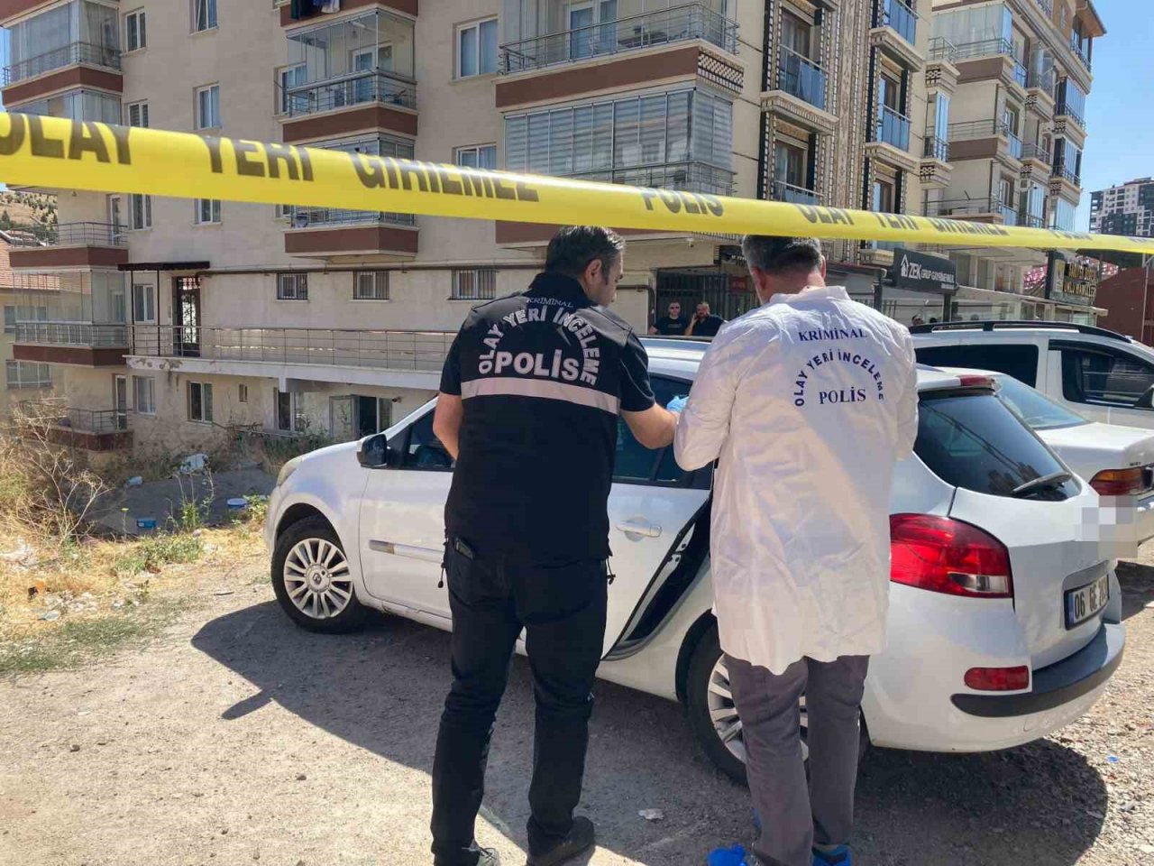 Ankara’da eşini silahla öldüren şahıs ardından intihar etti