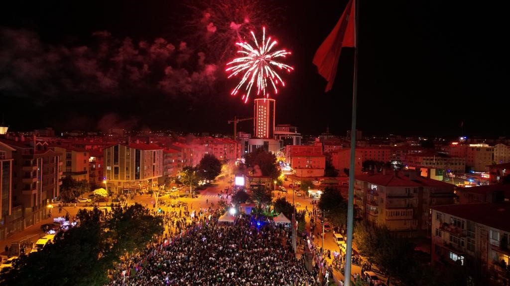 Kahramankazan’da Zafer Bayramı coşkusu