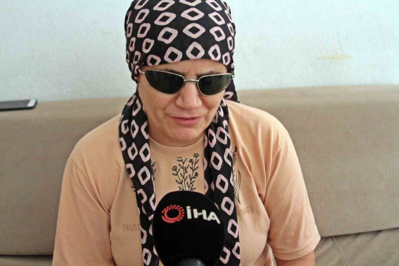 Görme engelli annenin kira çilesi mutluluğa dönüştü