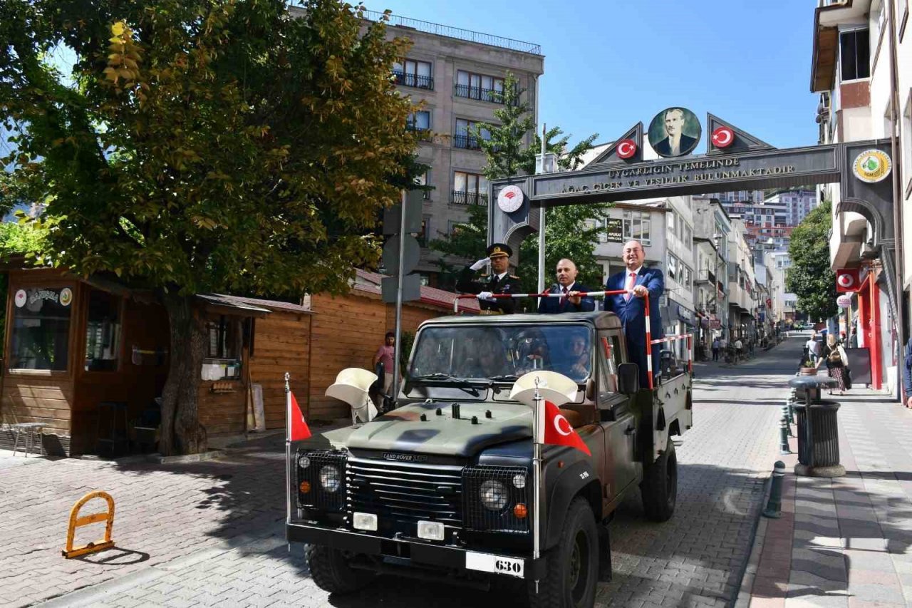 Artvin’de 30 Ağustos Zafer Bayramı kutlandı