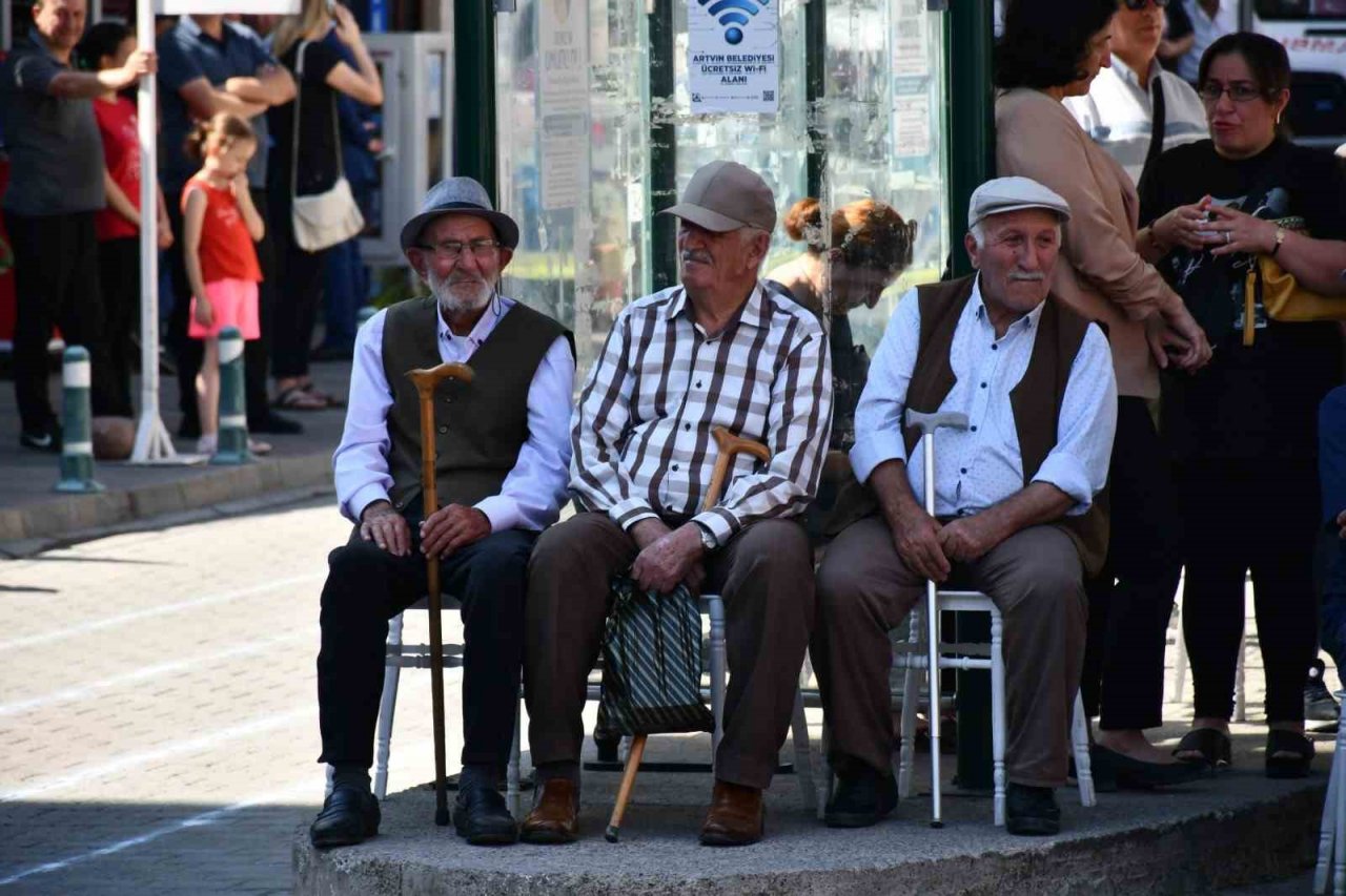 Artvin’de 30 Ağustos Zafer Bayramı kutlandı