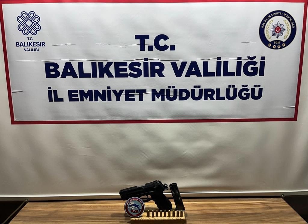 Balıkesir’de 15 şahsa gözaltı