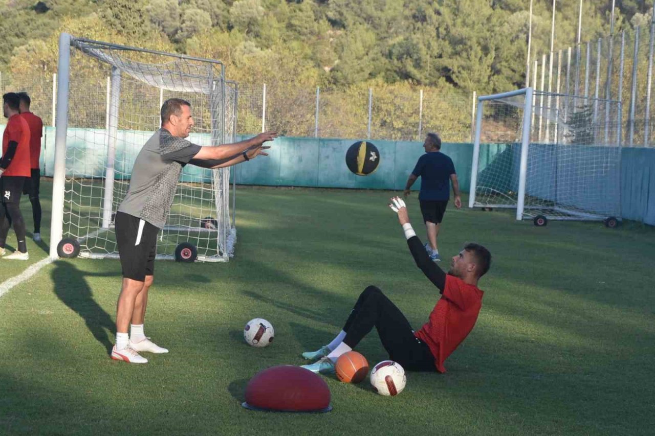 Bodrum FK Teknik Direktörü Taşdemir: “Sezona başlangıç biraz yavan oldu”