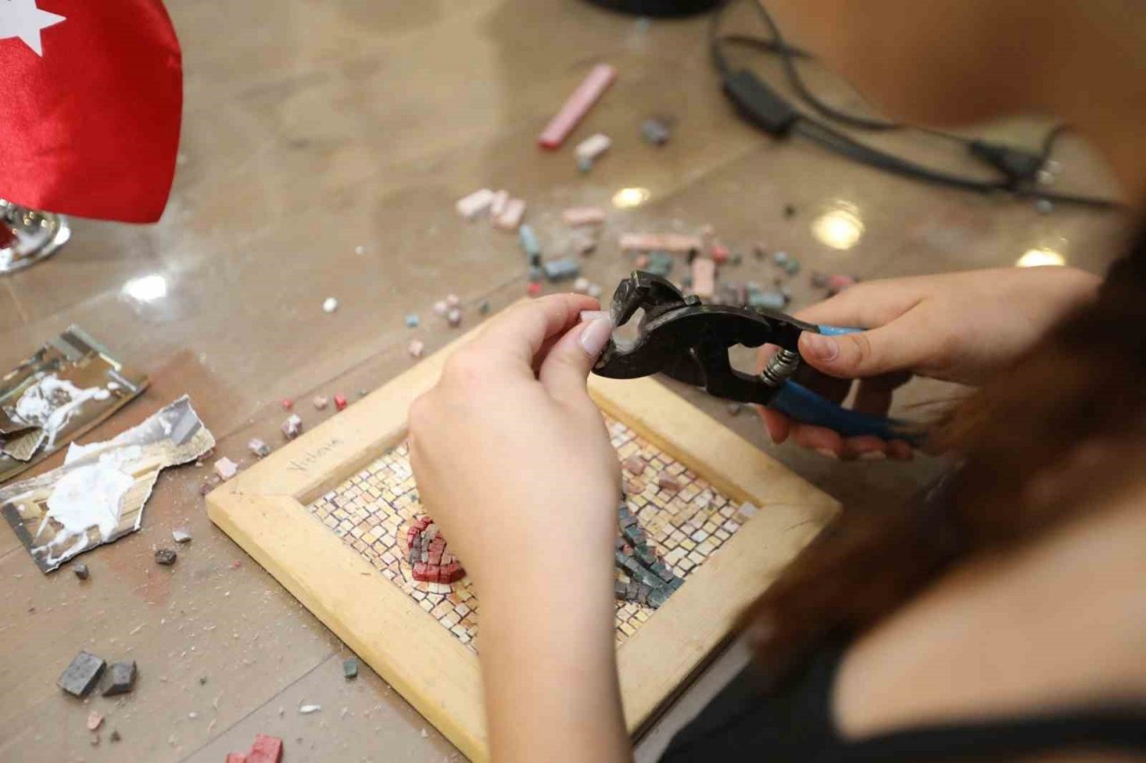 Cumhuriyet’in 100’üncü yılında Gaziantep mozaik yarışması