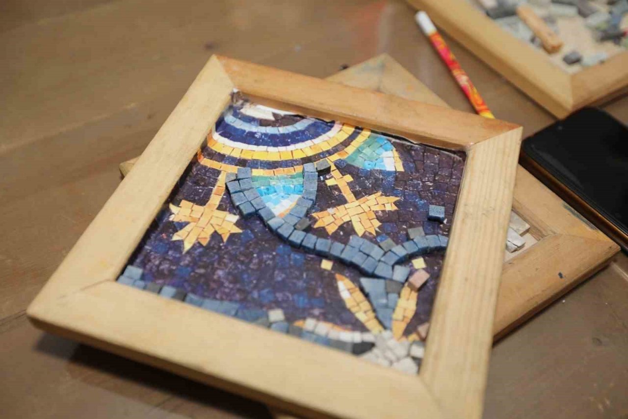 Cumhuriyet’in 100’üncü yılında Gaziantep mozaik yarışması