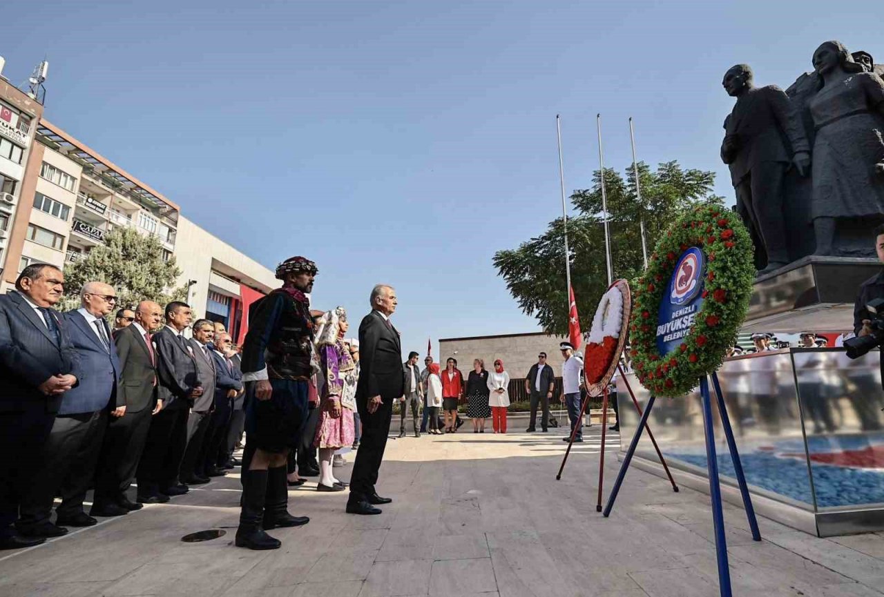 30 Ağustos Zafer Bayramı Denizli’de coşkuyla kutlandı