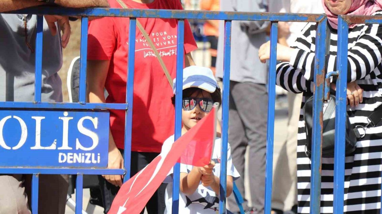 30 Ağustos Zafer Bayramı Denizli’de coşkuyla kutlandı